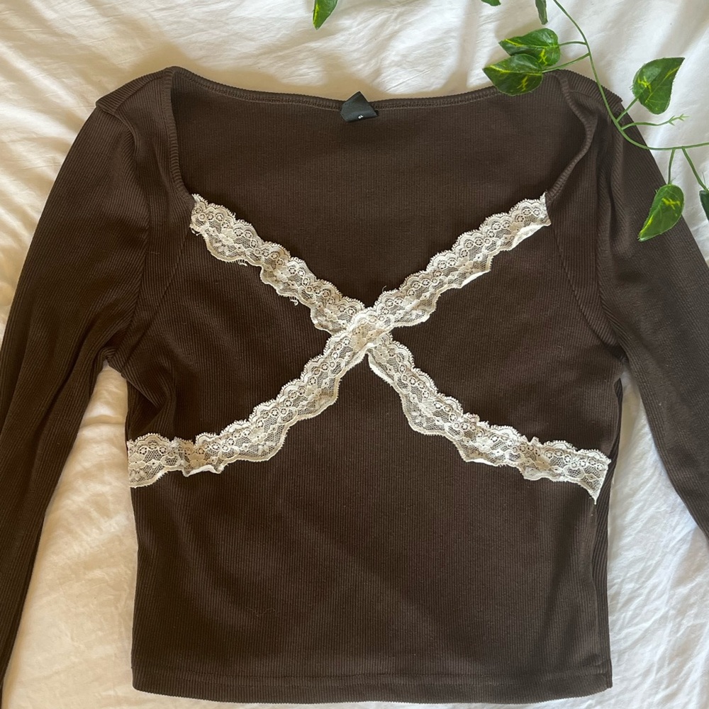 Shein Brown long sleeve lace top Women’s Medium.